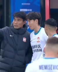 MK体育官方入口-记者：西海岸队今天奔赴上海，备战本周日客战海港队的比赛